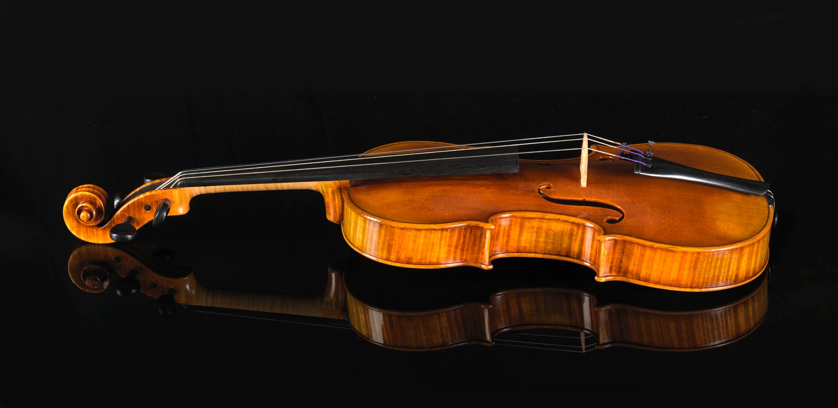 Daniel Ross Strad violin Gibson Huberman 2